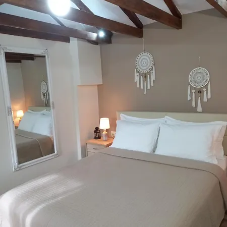 Apartment Panthea