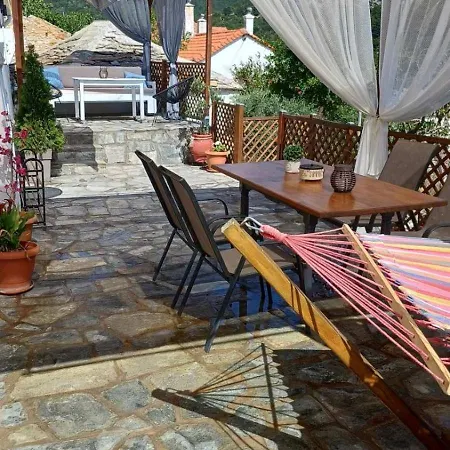 Apartment Panthea